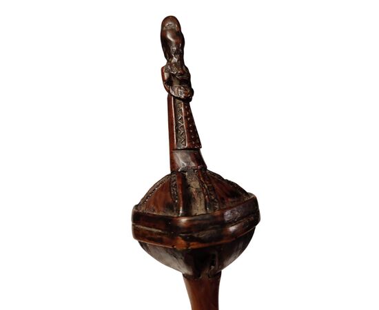 Rara conocchia antropomorfa calabrese