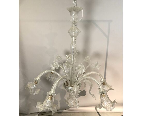 Lampadario “Ca’ Venier” a sei luci in vetro soffiato di Murano. Italia, inizi XX secolo.