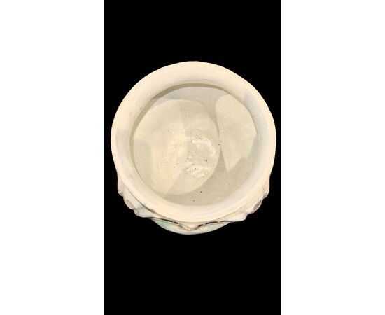 Majolica vase with rocaille medallion featuring an oriental figure. Angelo del Vecchio. Naples.