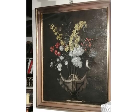Splendid 17th century still life with flowers. Oil on canvas in good condition