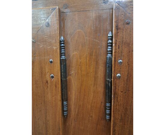 Credenza  4 ante  con alzata della fine del '700