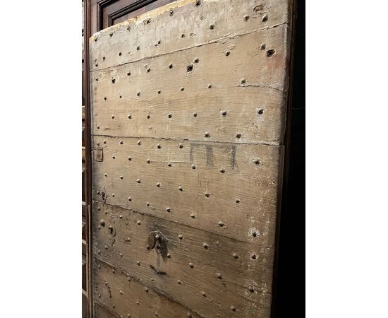 PTCR520 - Portoncino chiodato, epoca '800. Misure cm L 99 x H 188 x P 4