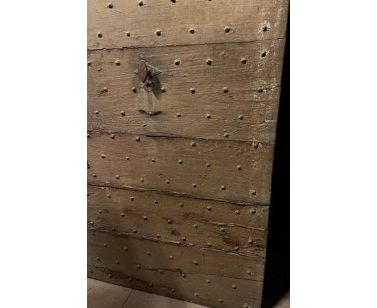 PTCR520 - Portoncino chiodato, epoca '800. Misure cm L 99 x H 188 x P 4