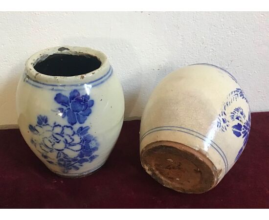 Coppia vasi bianchi -blu