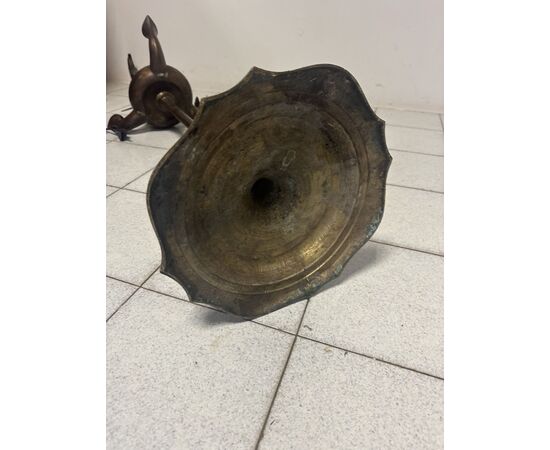 Florentine bronze floor lamp, H 180 cm. Early 19th century. Height 180 cm