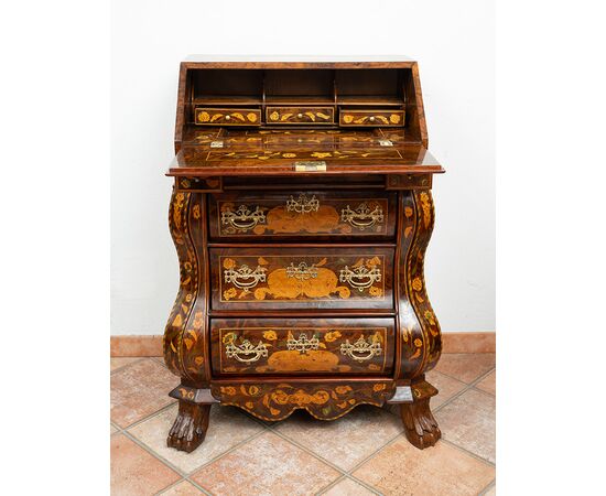 Antique Dutch drop-front desk in fine woods from the early 19th century.
