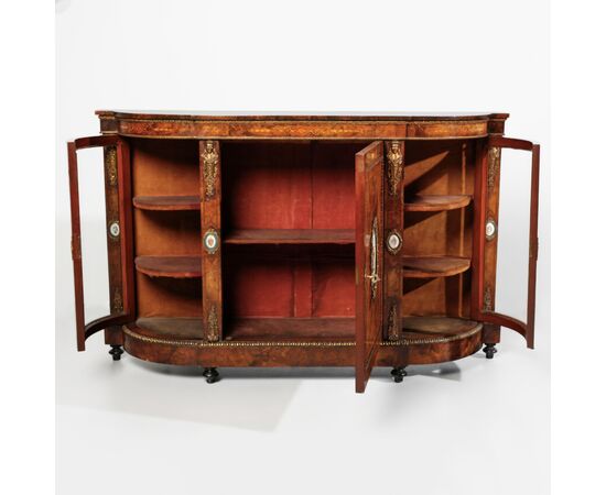 Servante in radica con placche in porcellana, Inghilterra, fine XIX secolo