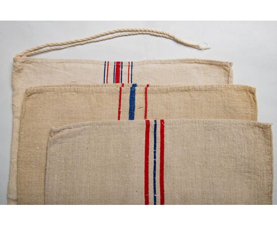 Three cushions - French canvas panels - B/2205