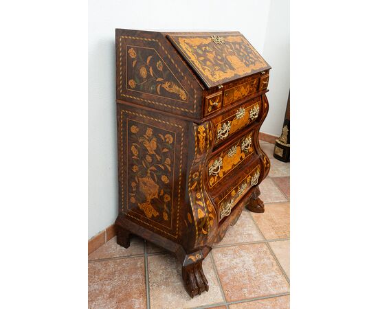 Antique Dutch drop-front desk in fine woods from the early 19th century.