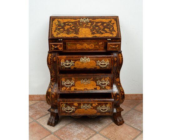 Antique Dutch drop-front desk in fine woods from the early 19th century.