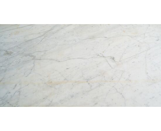 Antique French Charles X chest of drawers in walnut burl with white statuary marble top. 19th century period.