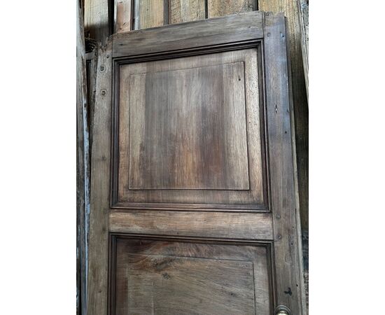 PTS903 - N. 4 porte in noce, epoca '800, misure cm L 72/78/79 x H 202