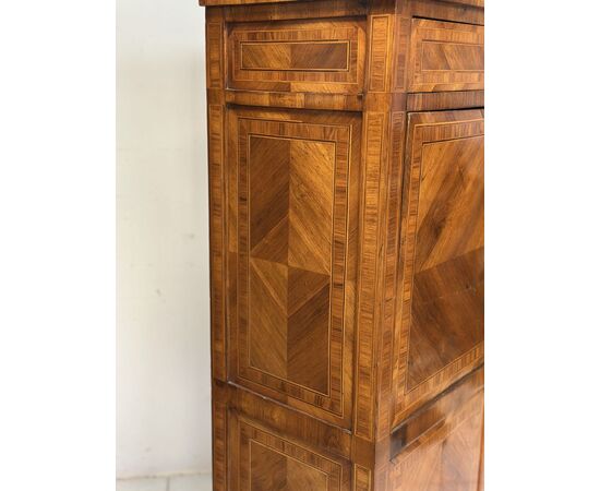 Louis XVI Secretaire. Milan 18th century