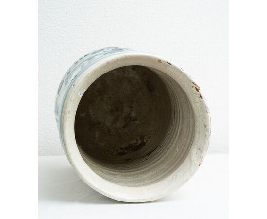 Antique Albarello/Vase in glazed majolica depicting a landscape with ruins. Naples, 18th century.