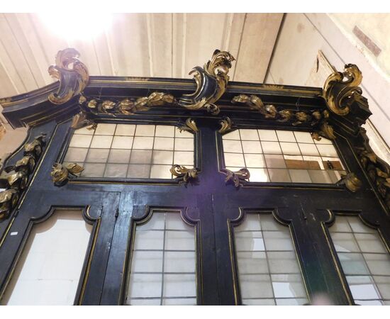ptn231 large lacquered glass portal, high epoch, mis. h cm 420 x wide 435     