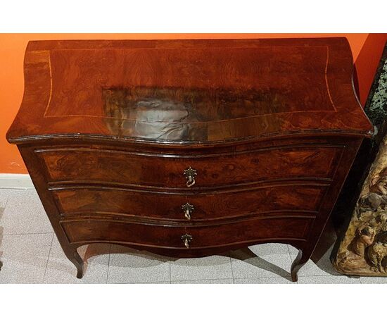 Roman commode with curved front