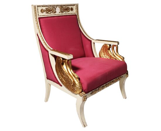 Divano con due poltrone laccate e dorate, Italia, XIX secolo