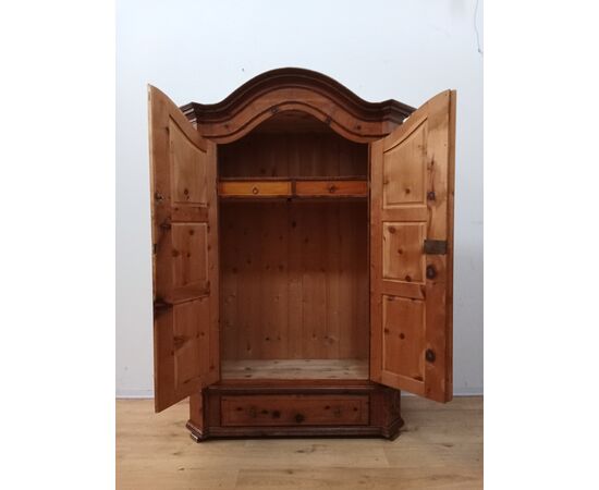 Tyrolean arolla pine wardrobe - from Trentino - 19th century - tall cabinet-credenza - beautiful!!!