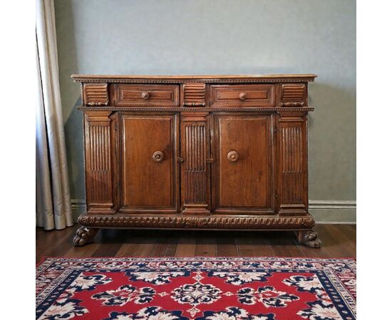 Credenza rinascimentale lombarda