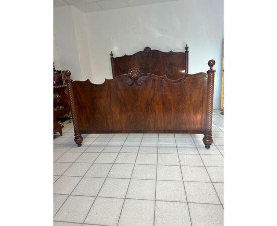 Lombardo Carlo X double bed, early 1800s, Emilia Bologna. Restored