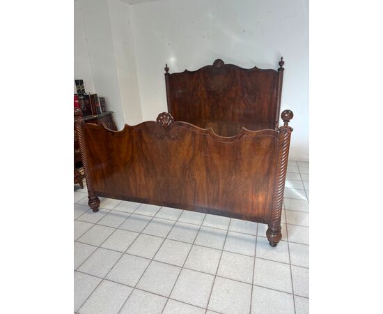 Lombardo Carlo X double bed, early 1800s, Emilia Bologna. Restored