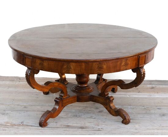 Mid-19th Century Walnut Basket Round Table
