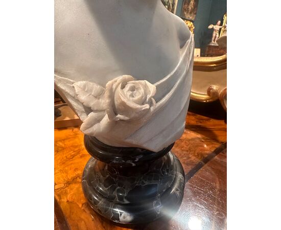 Carrara marble bust. La Bella Fiorentina, Emilio Fiaschi 1858-1941.