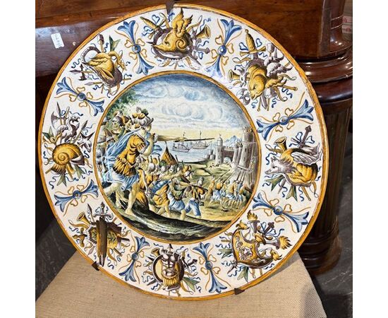 Antique story-painted majolica plate, Naples mid-1800s, Gaetano Battaglia, diameter 47 cm