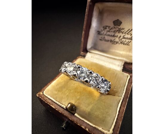 Fedina  con  Diamanti  2.4  ct.