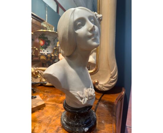 Carrara marble bust. La Bella Fiorentina, Emilio Fiaschi 1858-1941.