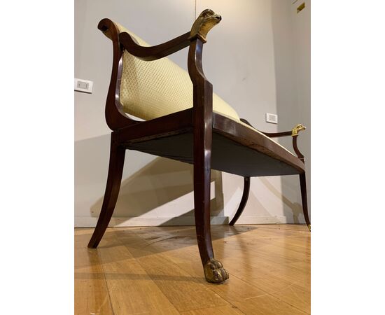 DIVANETTO IN MOGANO LUCCA INIZI DEL XIX SECOLO