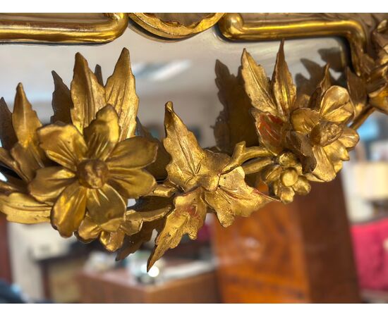 Lacquered and gilded mirror. Siena early 1800s