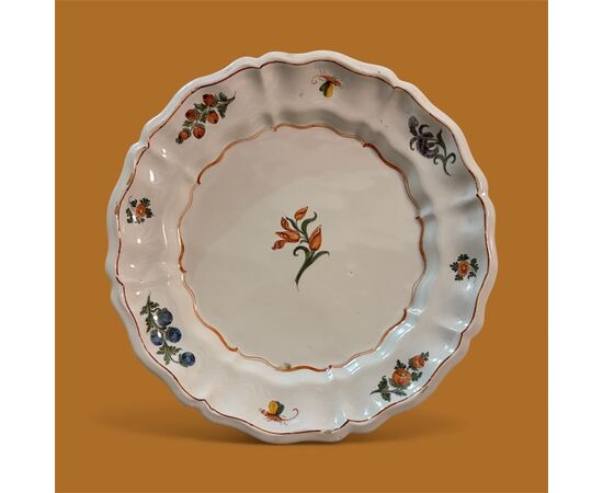 05 piatti in maiolica , manifattura Antonibon , Nove di Bassano , seconda metà del XVIII secolo