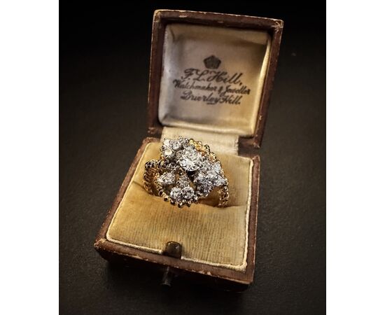 Anello  con  Diamanti