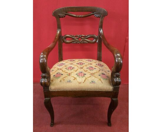 Walnut armchair Carlo X