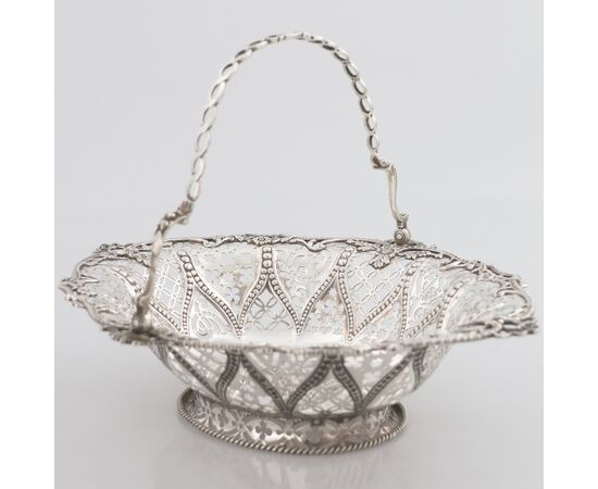 Queen Victoria sterling silver basket, James Aldridge, London, 1853