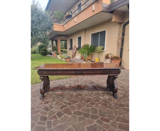 Tavolo 800 in noce da refettorio eclettico