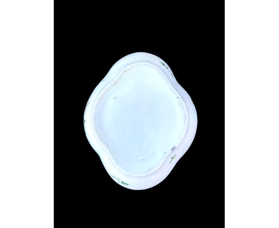 Zuccheriera in porcellana di Doccia decorata a Pesaro alla Casali e Callegari.