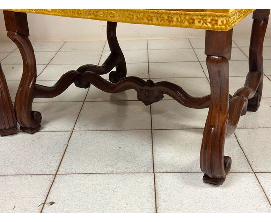 Pair of ram's bone thrones. Lombardy, late 17th century