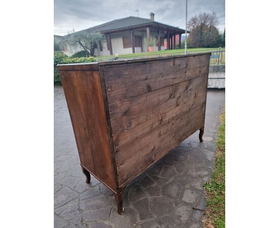 Credenza veneta dell’800 in noce