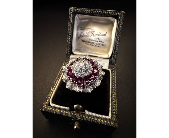 Anello  con  Diamanti  e  Rubini anni  '50