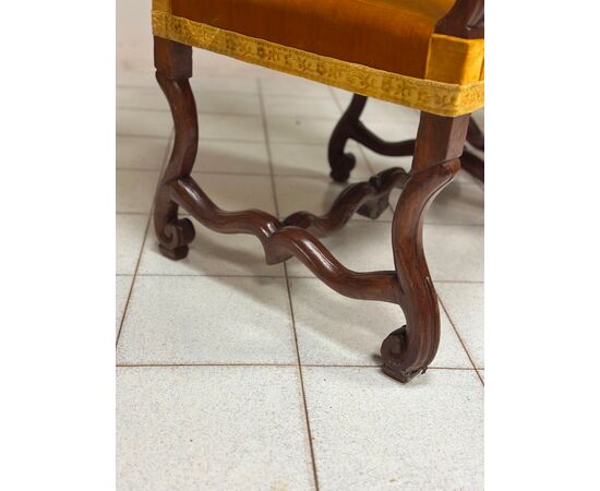 Pair of ram's bone thrones. Lombardy, late 17th century