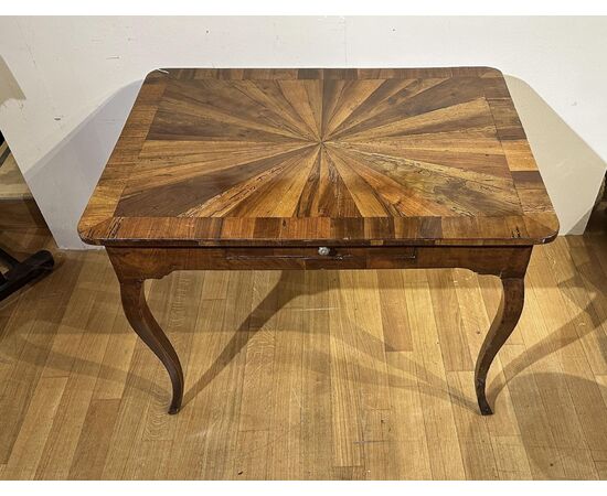 LOUIS XV INLAID WRITING TABLE, MID-18TH CENTURY