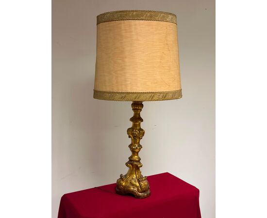 Torcera in legno intagliato e dorato Luigi XVI fine 700