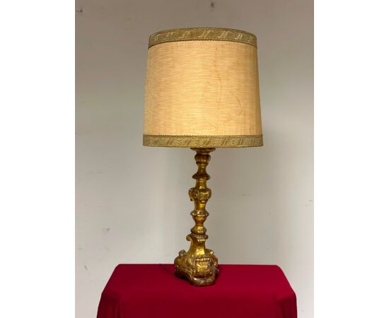 Torcera in legno intagliato e dorato Luigi XVI fine 700