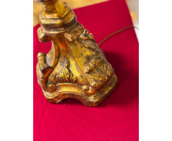 Torcera in legno intagliato e dorato Luigi XVI fine 700