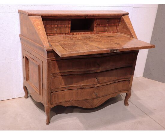 Inlaid flap desk, Louis XV, Malta.