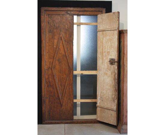 Wall-mounted cabinet, Tuscany, 17th century