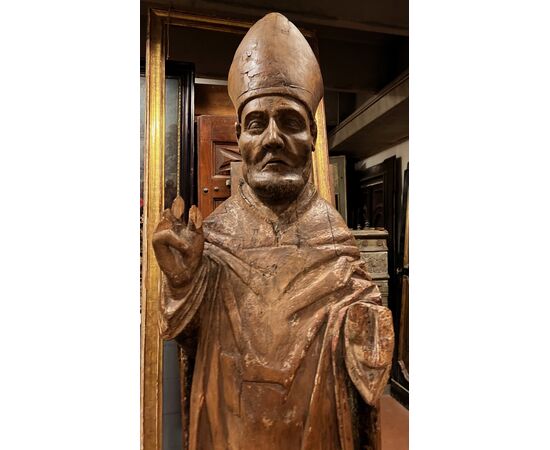 DARS690 - Sculpture representing Saint Ambrose, dimensions cm W 36 x H 135 x D 35