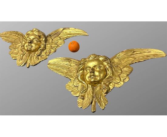 Pair of gilded wooden winged cherubs – 18th/19th century
